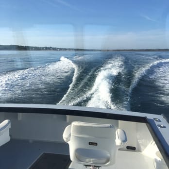 Menemsha Blues Charters - Moving to a better spot - Boat Charters Near Me