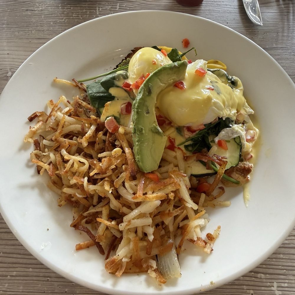 Shorehouse Kitchen - Veggie & pistachio pesto Benedict - Coffee & Tea Near Me - La Jolla, California Shorehouse Kitchen - Veggie & pistachio pesto Benedict - Coffee & Tea Near Me - La Jolla, California