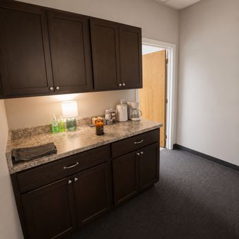 Rest and Reset Massage - Common Area - Massage Therapy Near Me - Greensboro, North Carolina Rest and Reset Massage - Common Area - Massage Therapy Near Me - Greensboro, North Carolina