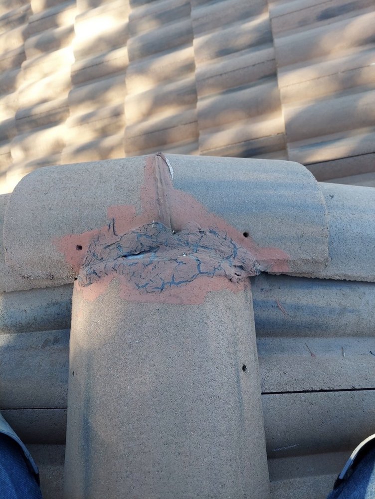 Slide of Landeros Roofing Solutions