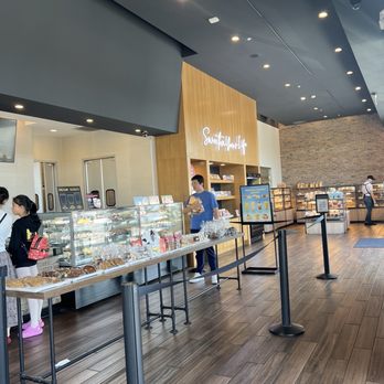 85°C Bakery Cafe-San Jose - check out line - Coffee & Tea Near Me - San Jose, California 85°C Bakery Cafe-San Jose - check out line - Coffee & Tea Near Me - San Jose, California