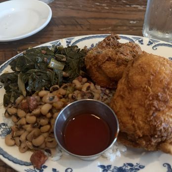 Poogan's Porch - Fried chicken - Southern Near Me - Charleston, South Carolina Poogan's Porch - Fried chicken - Southern Near Me - Charleston, South Carolina