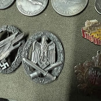 Pasadena City College Flea Market - Questionable origin pins- there are some very old collectors here, so be ready for anything - Flea Markets Near Me - Pasadena, California Pasadena City College Flea Market - Questionable origin pins- there are some very old collectors here, so be ready for anything - Flea Markets Near Me - Pasadena, California