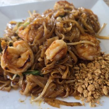 Thai Curry Restaurant - 47. Phad Thai Noodle - Shrimp - Thai Near Me - Houston, Texas