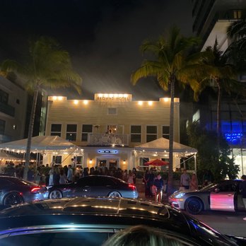 Prime One Twelve - Overbooked restaurant, not following Covid guidelines. - Steakhouses Near Me - Miami Beach, Florida Prime One Twelve - Overbooked restaurant, not following Covid guidelines. - Steakhouses Near Me - Miami Beach, Florida