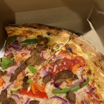 Cuts & Slices - Vegan pizza - Pizza Near Me - Brooklyn, New York