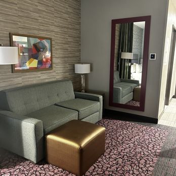 Home2 Suites by Hilton Pecos - Cute sitting area. - Hotels Near Me - Pecos, Texas Home2 Suites by Hilton Pecos - Cute sitting area. - Hotels Near Me - Pecos, Texas