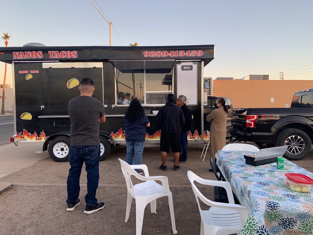 Nanos Tacos