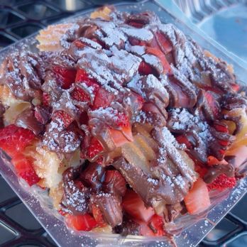 Grub Hubs - Nutella strawberry churro bites - Food Trucks Near Me - Modesto, California