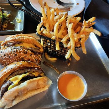 Gretel - Gretel Griddle Burger - Cocktail Bars Near Me - Chicago, Illinois