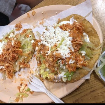 Metro Balderas - Quesadillas are as well handmade at the moment - Mexican Near Me - Northridge, California