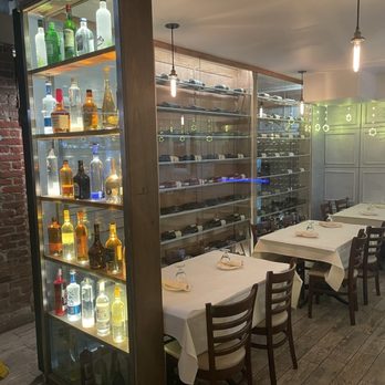 Reef Restaurant & Bar - Seating area downstairs looks amazing - Seafood Near Me - Forest Hills, New York Reef Restaurant & Bar - Seating area downstairs looks amazing - Seafood Near Me - Forest Hills, New York
