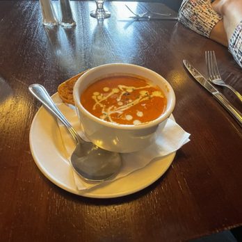 Big Tree Inn - Red Pepper Gouda soup. - Hotels Near Me - Geneseo, New York