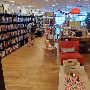 The Little Point Bookshop - Bookstores Near Me - Point Pleasant Beach, New Jersey