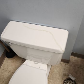 MidWest Eye Center - Bathroom - Ophthalmologists Near Me - Cincinnati, Ohio MidWest Eye Center - Bathroom - Ophthalmologists Near Me - Cincinnati, Ohio