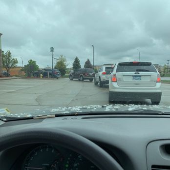 Starbucks - Lines moving fast - Coffee & Tea Near Me - West Des Moines, Iowa Starbucks - Lines moving fast - Coffee & Tea Near Me - West Des Moines, Iowa