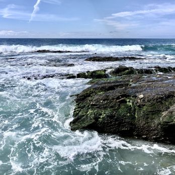 Victoria Beach - Beaches Near Me - Laguna Beach, California