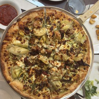 Razzís Pizzería - Chicken Pesto - Pizza Near Me - Seattle, Washington Razzís Pizzería - Chicken Pesto - Pizza Near Me - Seattle, Washington