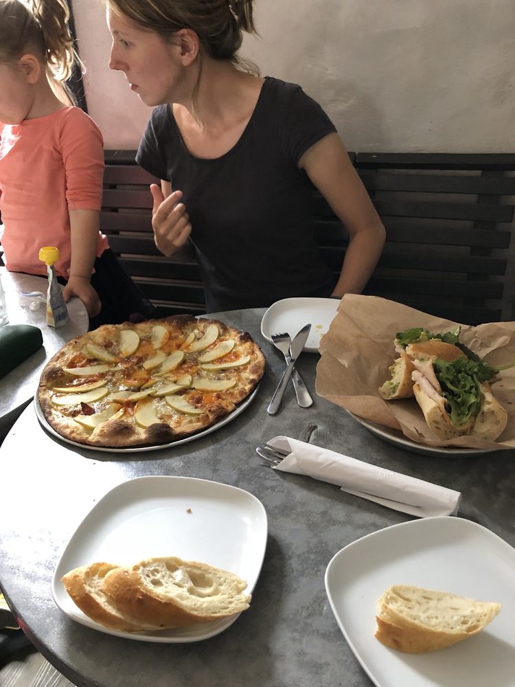 THE PIE PLATE BAKERY & CAFE 157 Photos & 86 Reviews Bakeries 1516