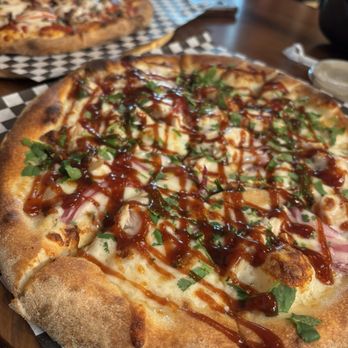 Brick Oven Pizzeria - Chicken BBQ Pizza - Pizza Near Me - Glendale, California Brick Oven Pizzeria - Chicken BBQ Pizza - Pizza Near Me - Glendale, California