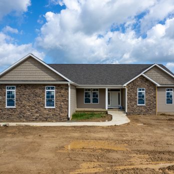 Smalltown Renovators - Roofing Near Me Smalltown Renovators - Roofing Near Me