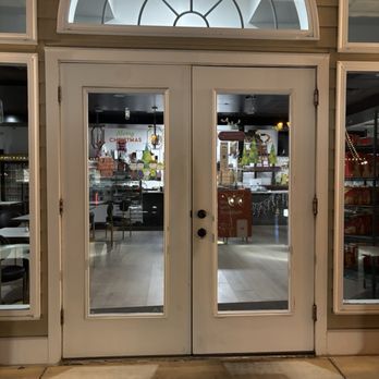 Panepinto Bakery - Locked doors. - Bakeries Near Me - Smithtown, New York