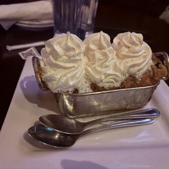 Rí Rá Irish Pub - Bread Pudding - Irish Near Me - Las Vegas, Nevada