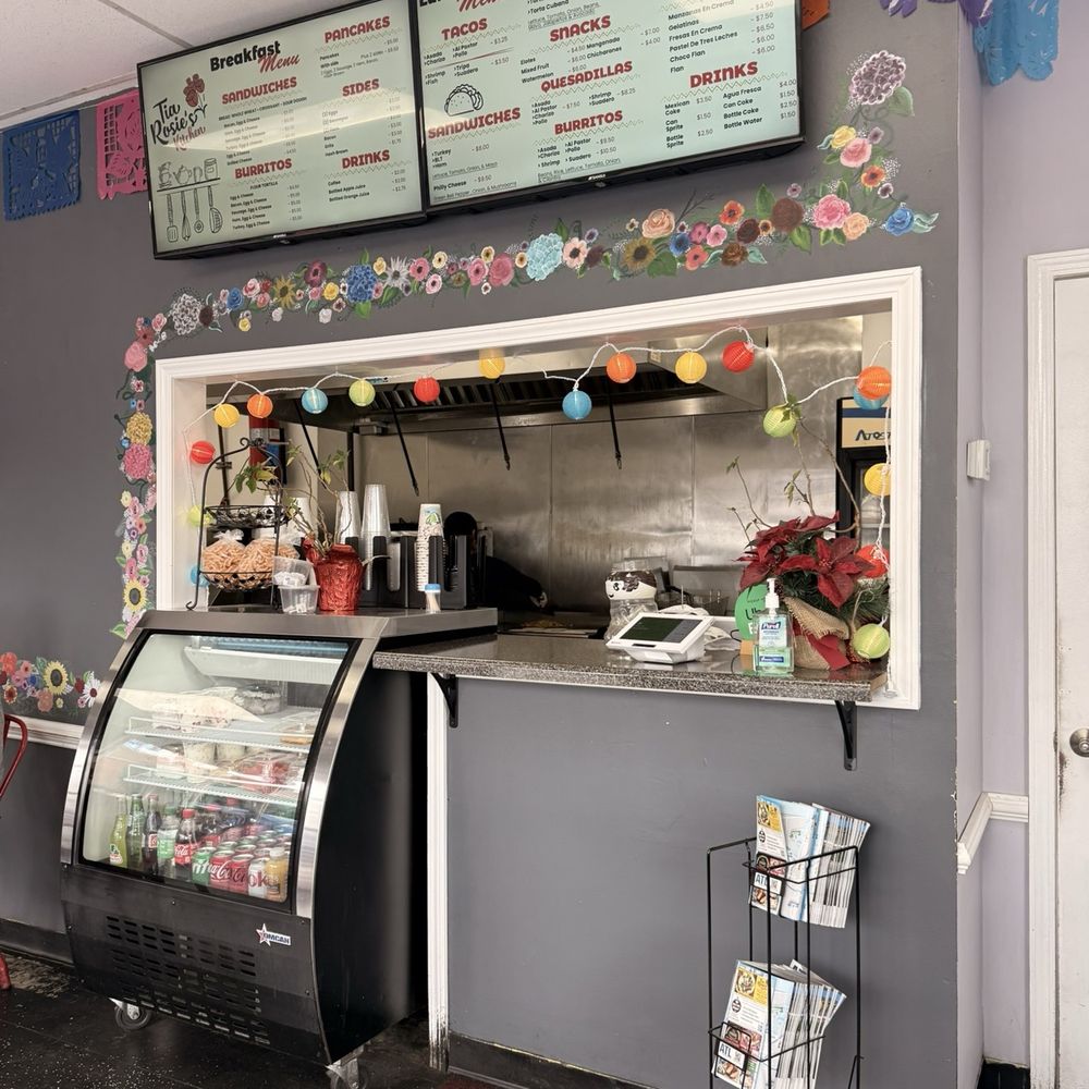 Tia Rosies Kitchen - Tacos Near Me - Hapeville, Georgia