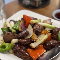 Hon’s Wun-Tun House - Steak cubes