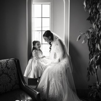 Green Holly Photography - Bride and her Flower Girl, daughter. Inn at St.Johns Plymouth Michigan. - Event Photography Near Me - Royal Oak, Michigan Green Holly Photography - Bride and her Flower Girl, daughter. Inn at St.Johns Plymouth Michigan. - Event Photography Near Me - Royal Oak, Michigan