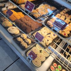 Tasty Pastry Bakery - Pastries