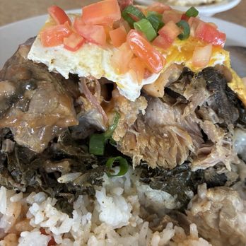 Highway Inn - Inside oh Hawaiian loco moco - Hawaiian Near Me - Waipahu, Hawaii Highway Inn - Inside oh Hawaiian loco moco - Hawaiian Near Me - Waipahu, Hawaii