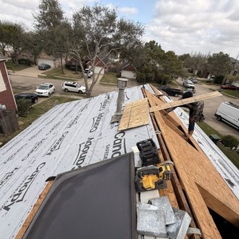 Randal’s Roofing - Synthetic Underlayment - Roofing Near Me - Pearland, Texas Randal’s Roofing - Synthetic Underlayment - Roofing Near Me - Pearland, Texas