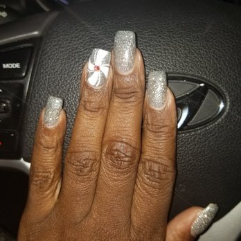 J Nail spa - Nail Salons Near Me - The Bronx, New York