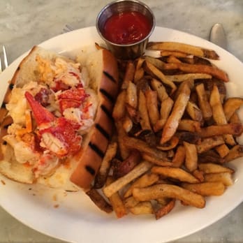 Neptune Oyster - Lobster roll - Seafood Near Me - Boston, Massachusetts Neptune Oyster - Lobster roll - Seafood Near Me - Boston, Massachusetts