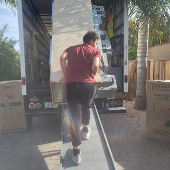 2 Skinny Movers - Movers Near Me - San Jose, California 2 Skinny Movers - Movers Near Me - San Jose, California
