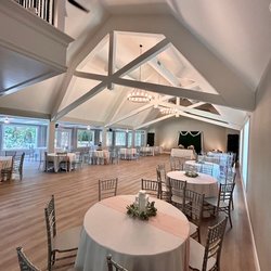 Ella's Garden - Seating for up to 150 people