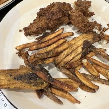 The Coxcomb - Kids Chicken Tenders - Sandwiches Near Me - Monroeville, Pennsylvania