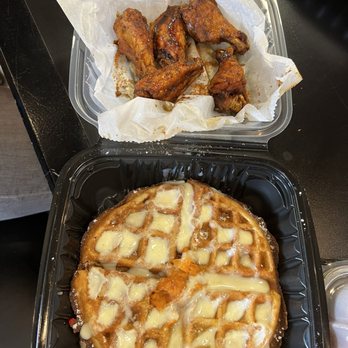Cuzzo’s Cuisine - Jerk wings and sweet potato waffle - Soul Food Near Me
