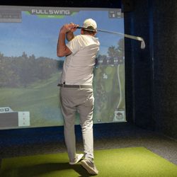Clubhouse - Golf at over 50 real courses
