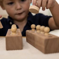 Virginia Beach Friends School - We develop early literacy skills through the letter of the week, reading with them and exploring books on their own.