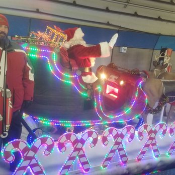 CTA Holiday Train - Local Flavor Near Me - Chicago, Illinois