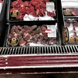 Carlie C's IGA