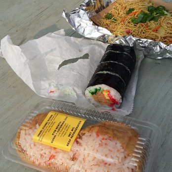 Punahou Carnival - Noodles, sushi roll, and cone sushi - Festivals Near Me - Honolulu, Hawaii Punahou Carnival - Noodles, sushi roll, and cone sushi - Festivals Near Me - Honolulu, Hawaii