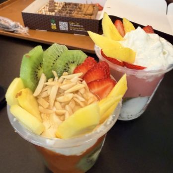 Bora Bora Smoothie Cafe - Coffee & Tea Near Me - Rancho Cucamonga, California