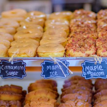 Ray's Donuts - Maple Bacon Donut, Maple Donut, and Cinnamon Sugar - Donuts Near Me - Decatur, Georgia Ray's Donuts - Maple Bacon Donut, Maple Donut, and Cinnamon Sugar - Donuts Near Me - Decatur, Georgia