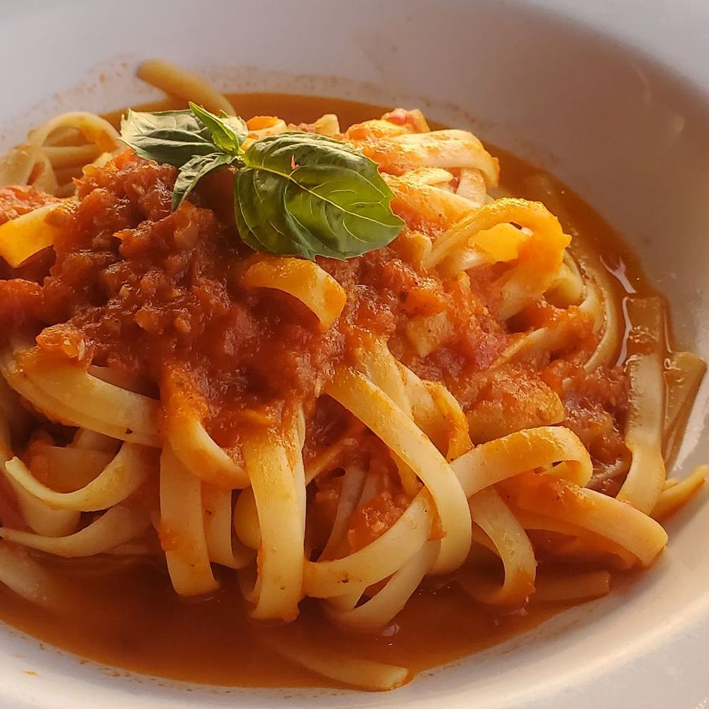 La Traviata - Fettuccine with marinara - Italian Near Me - Puerto Vallarta, JAL La Traviata - Fettuccine with marinara - Italian Near Me - Puerto Vallarta, JAL