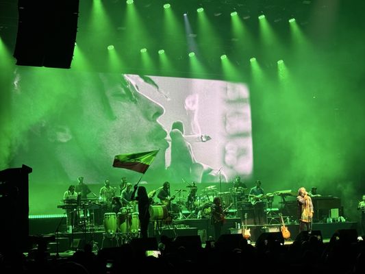 Lakewood Amphitheatre by null