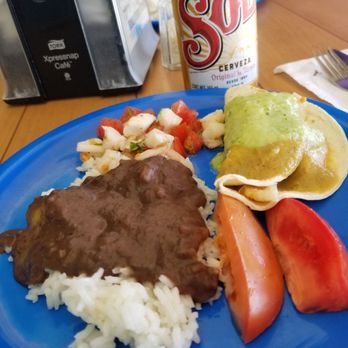 La Playa - Buffet Lunch - Bars Near Me - Akumal, ROO