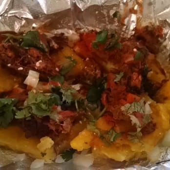 A-Mari-Mix Restaurant - tostones rellenos con ropa vieja - Mexican Near Me - Miami, Florida A-Mari-Mix Restaurant - tostones rellenos con ropa vieja - Mexican Near Me - Miami, Florida